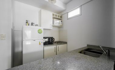 Departamento amoblado y super luminoso en mario bravo y corrientes