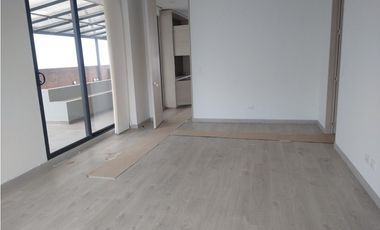 Arriendo Penthouse Chico Reservado más Balcones y Terraza de 116.83 m2