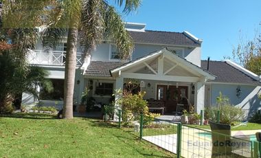 Casa en  VENTA Y ALQUILER EN EL PARAISO COUNTRY CLUB