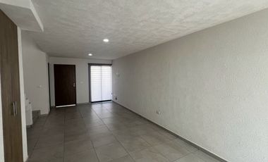 Casa en renta en Fraccionamiento Alva