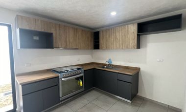 Casa en renta en Fraccionamiento Alva