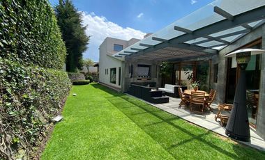 Casa en venta en Club de Golf Los Encinos, Lerma.