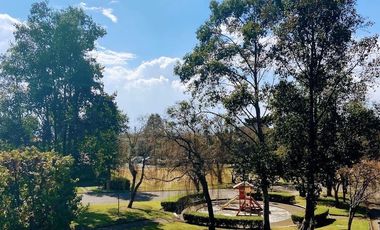 Casa en venta en Club de Golf Los Encinos, Lerma.