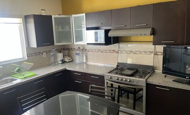 Se renta casa amueblada en Villa Toscana Toluca