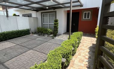 Se renta casa amueblada en Villa Toscana Toluca
