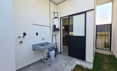 Casa en VENTA en PUNTO LOMAS