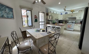 Casa en venta de una Planta Mérida Yucatán, La Ceiba II