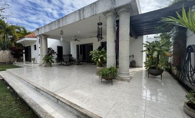 Casa en venta de una Planta Mérida Yucatán, La Ceiba II