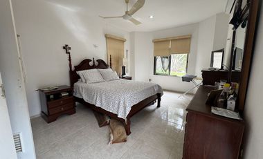 Casa en venta de una Planta Mérida Yucatán, La Ceiba II