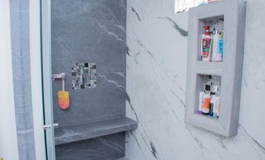 Extraordinaria casa de 3 pisos en Medellín barrio Buenos Aires