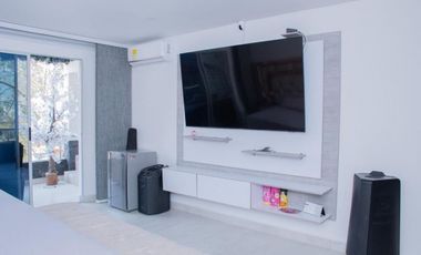 Extraordinaria casa de 3 pisos en Medellín barrio Buenos Aires