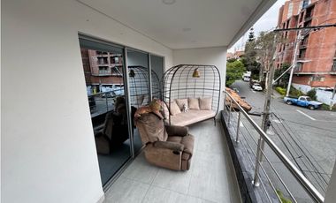 Extraordinaria casa de 3 pisos en Medellín barrio Buenos Aires