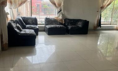 arriendo casa para uso comercial a pasos de gran avenida, paradero 33, el bosque