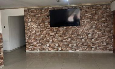 arriendo casa para uso comercial a pasos de gran avenida, paradero 33, el bosque