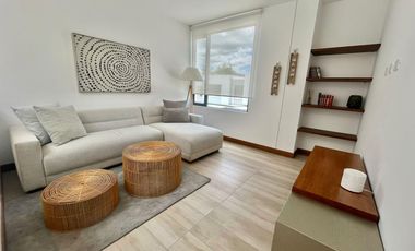 VENDO CASA EN TUMBACO 3 DORMITORIOS DENTRO DE URBANIZACION