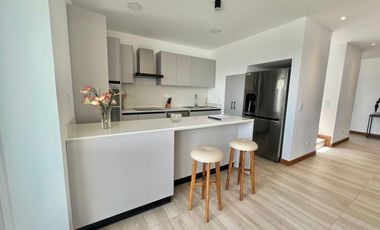 VENDO CASA EN TUMBACO 3 DORMITORIOS DENTRO DE URBANIZACION