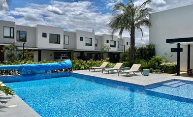 VENDO CASA EN TUMBACO 3 DORMITORIOS DENTRO DE URBANIZACION