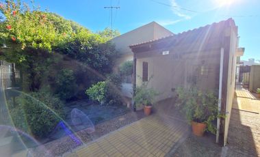 Casa en venta en Burzaco Oeste