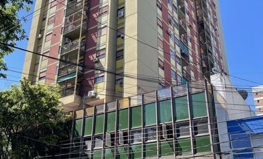 VENTA DE DEPARTAMENTO EN Caseros