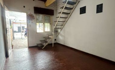 Casa PH en venta en Moron Sur