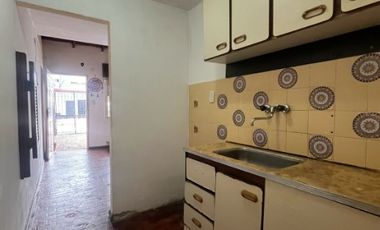 Casa PH en venta en Moron Sur