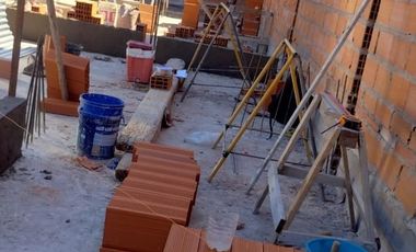 PH 4 ambientes venta ituzaingo