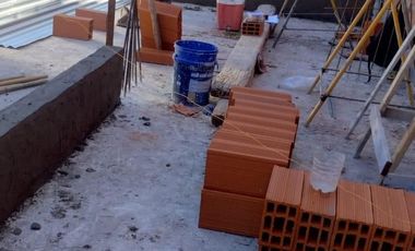 PH 4 ambientes venta ituzaingo