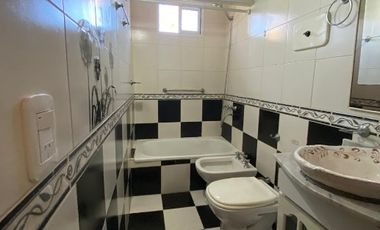 Duplex en alquiler en Lanus Oeste