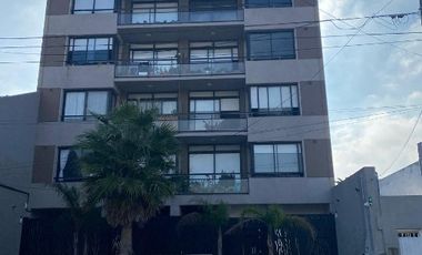 Departamento en alquiler en Remedios de Escalada Este