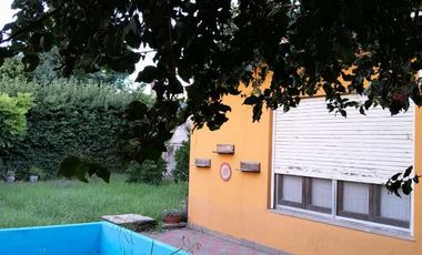 Casa en venta en Quilmes Oeste