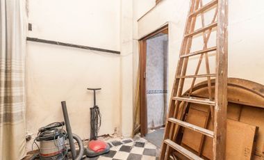 VENTA CASA CON LOCAL REMEDIOS DE ESCALADA