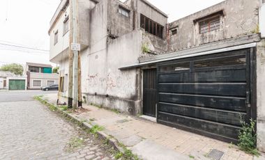VENTA CASA CON LOCAL REMEDIOS DE ESCALADA