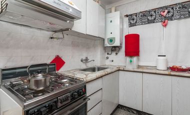 Depto 3 amb. Venta en LOMAS DE ZAMORA con cochera