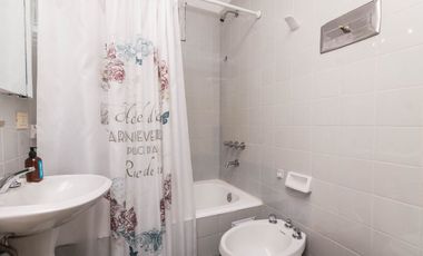Depto 3 amb. Venta en LOMAS DE ZAMORA con cochera
