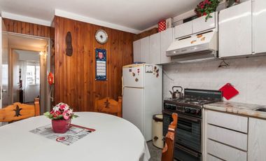 Depto 3 amb. Venta en LOMAS DE ZAMORA con cochera