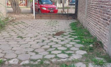 AMPLIO LOTE CON LOCAL - LIBERTAD - MERLO