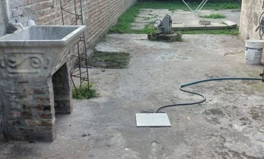 AMPLIO LOTE CON LOCAL - LIBERTAD - MERLO