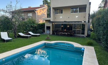 VENTA CASA 4 AMBIENTES INDIO CUA