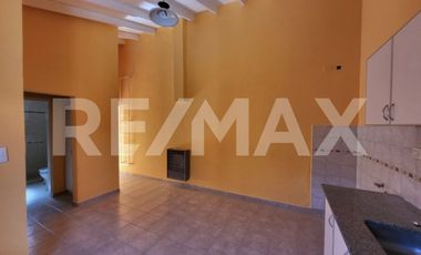 VENTA COMPLEJO DE 4 DPTOS EN PLOTTIER