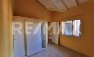VENTA COMPLEJO DE 4 DPTOS EN PLOTTIER