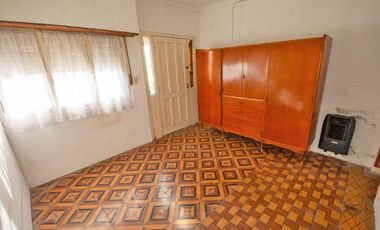 Venta Casa 3 unidades en block estilo PH