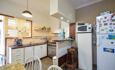 VENTA CASA 5 AMBIENTES CON QUINCHO PUNTA MOGOTES