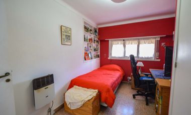 VENTA CASA 5 AMBIENTES CON QUINCHO PUNTA MOGOTES