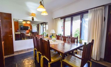 VENTA CASA 5 AMBIENTES CON QUINCHO PUNTA MOGOTES