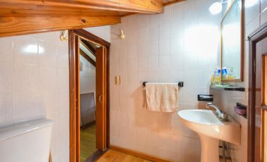 VENTA CASA 5 AMBIENTES CON QUINCHO PUNTA MOGOTES