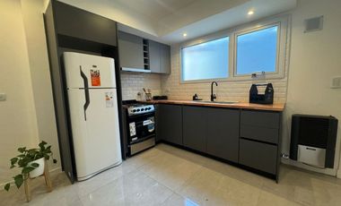 VENTA PH DOS AMB. AMOBLADO RECICLADO - LA PERLA