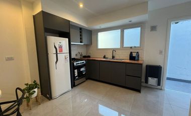 VENTA PH DOS AMB. AMOBLADO RECICLADO - LA PERLA