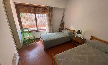 Venta Casa 4 amb sobre 2 lotes en Santa Clara