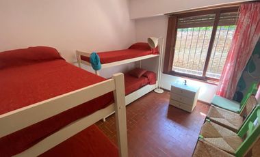 Venta Casa 4 amb sobre 2 lotes en Santa Clara