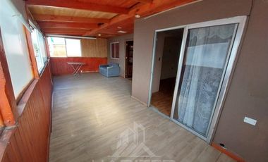 Casa en Venta en CALLE LOS ALERCES - CUMPEO